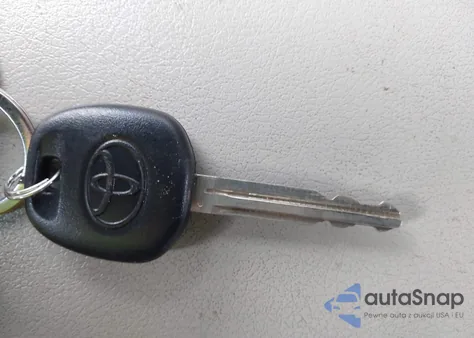 2010 Toyota Camry Le z USA, uszkodzony, nr VIN 4T1BF3EKXAU533871